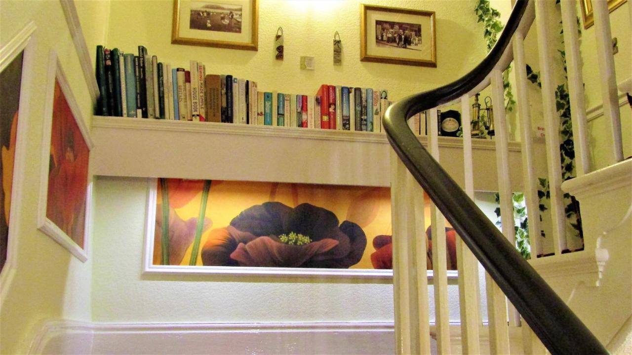 Stratford House Exclusively For Adults Hotel Llandudno Bagian luar foto