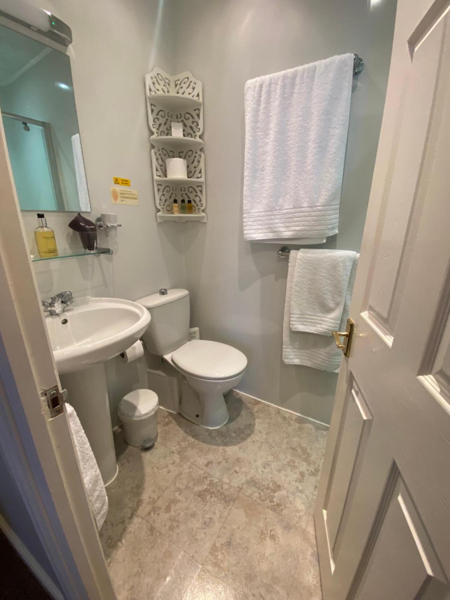Stratford House Exclusively For Adults Hotel Llandudno Bagian luar foto